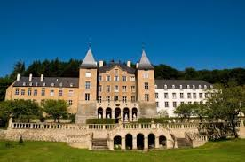 Schloss von außen 