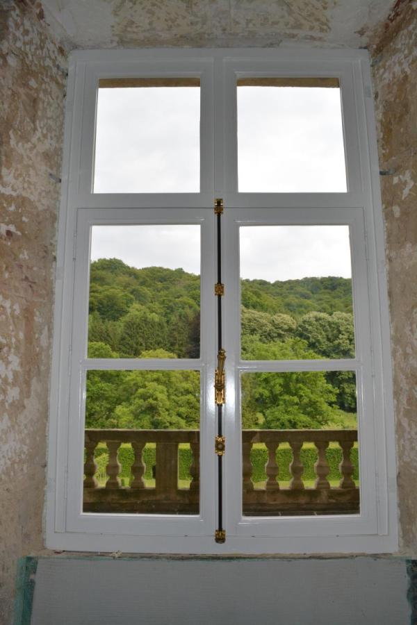 Fenster in weiß mit Oberfenstern zum Kippen